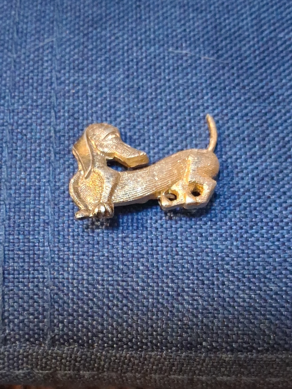 Gold Tone Dachshund Dog Pin Brooch